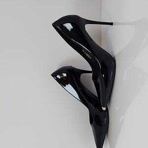 Big Tree Women Patent Pointed Black Heels with Gold Accents Size-8